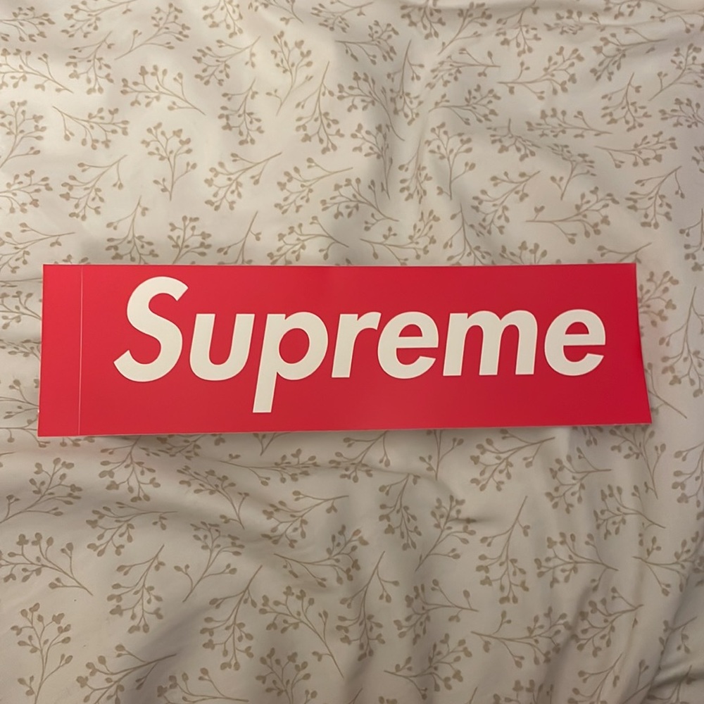 Supreme stickers (Red)